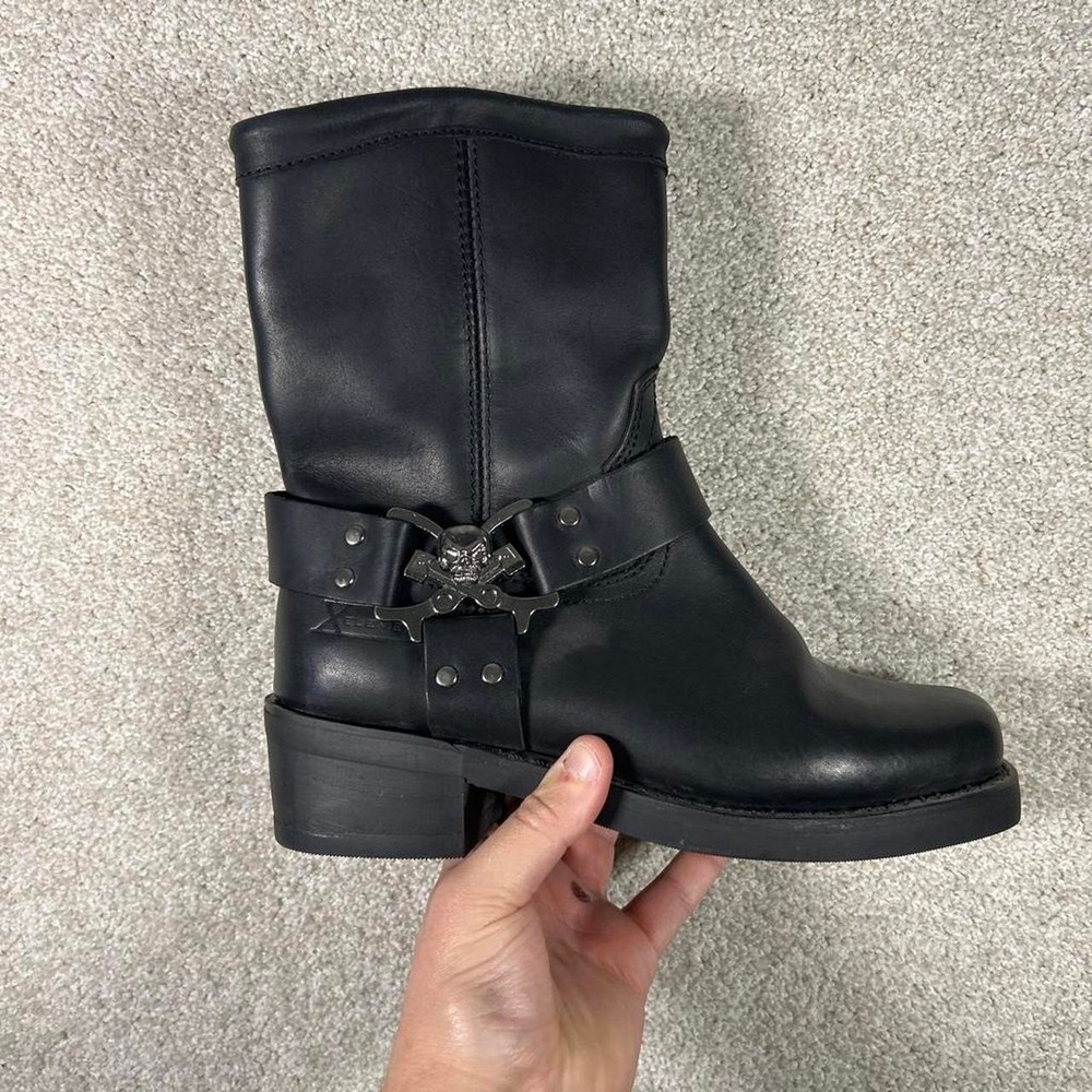Women's black leather biker skull boots with leather straps Size 7